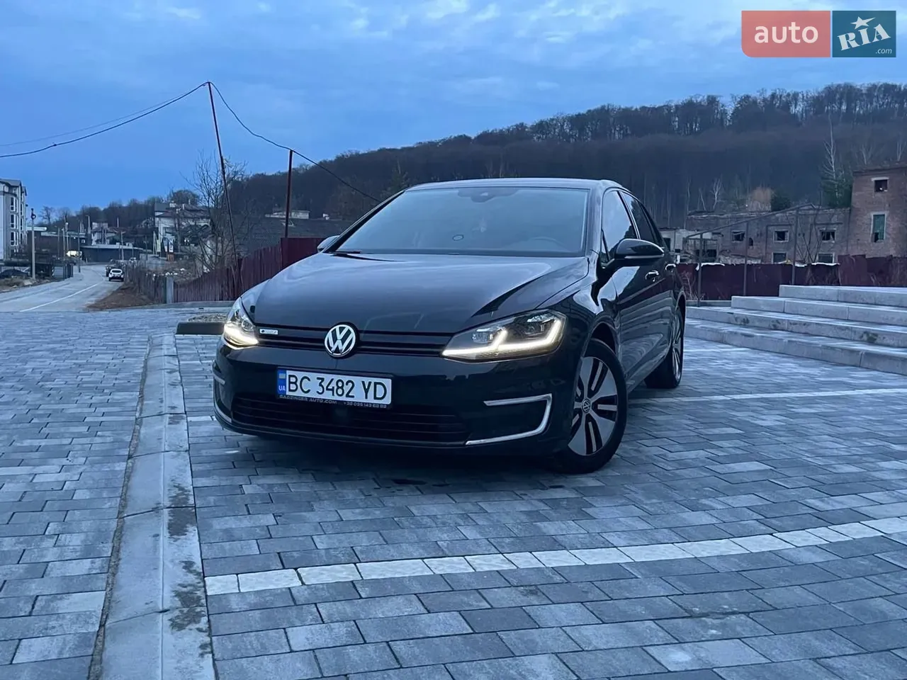 Volkswagen E-Golf 2018 photo 4