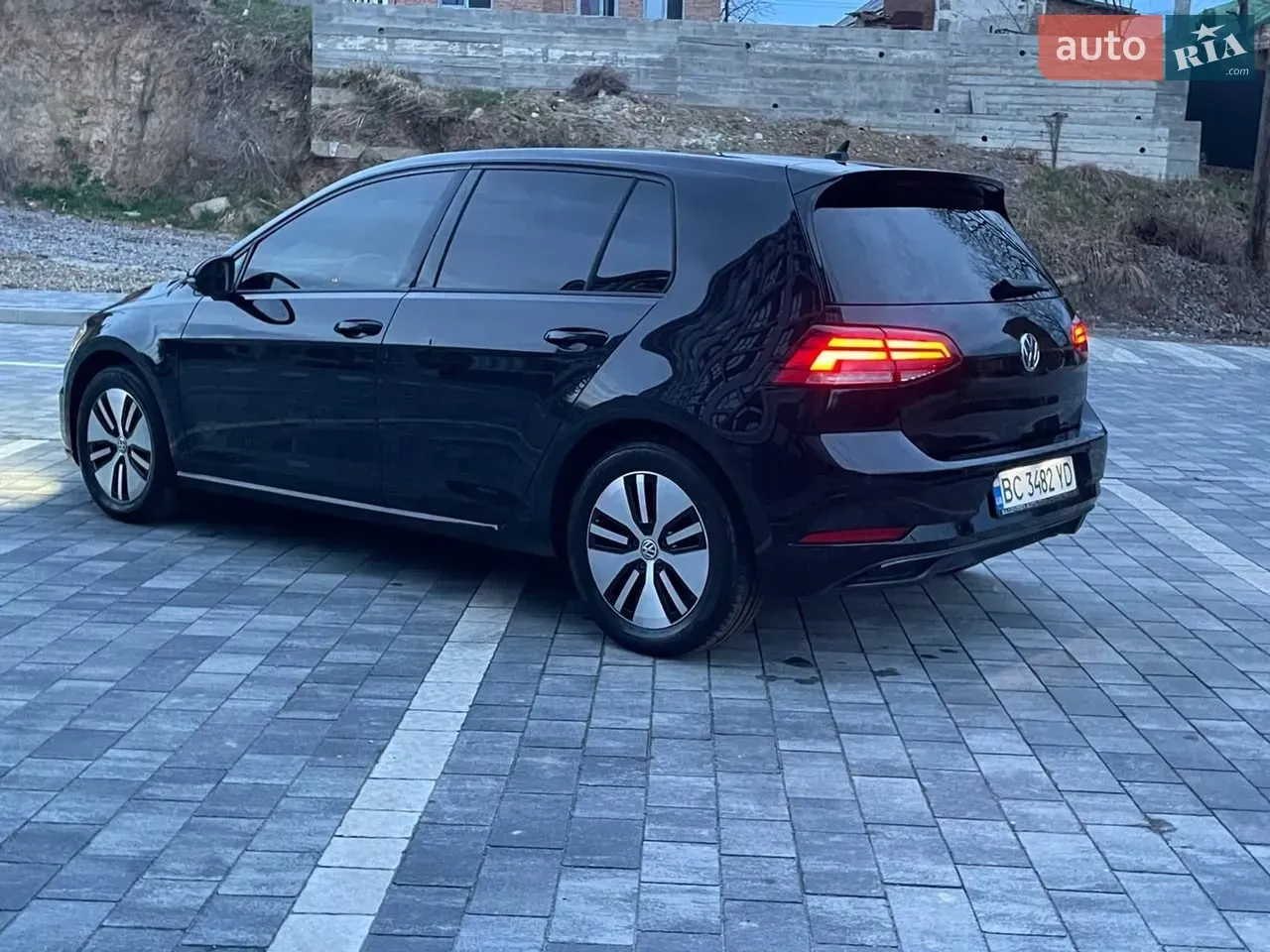 Volkswagen E-Golf 2018 photo 5
