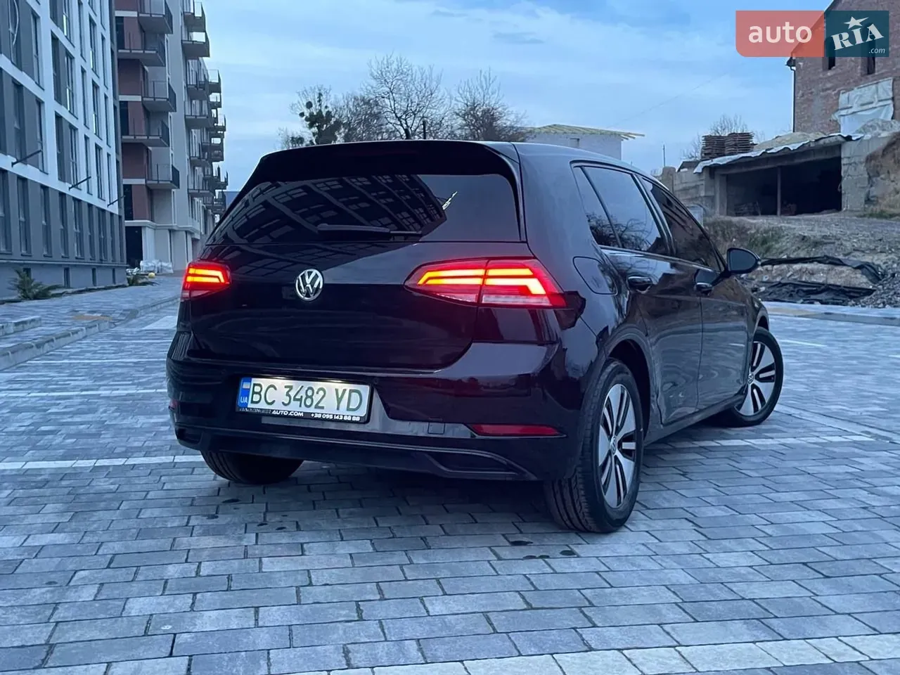 Volkswagen E-Golf 2018 photo 3