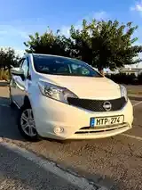 Nissan Note 2015 photo 2