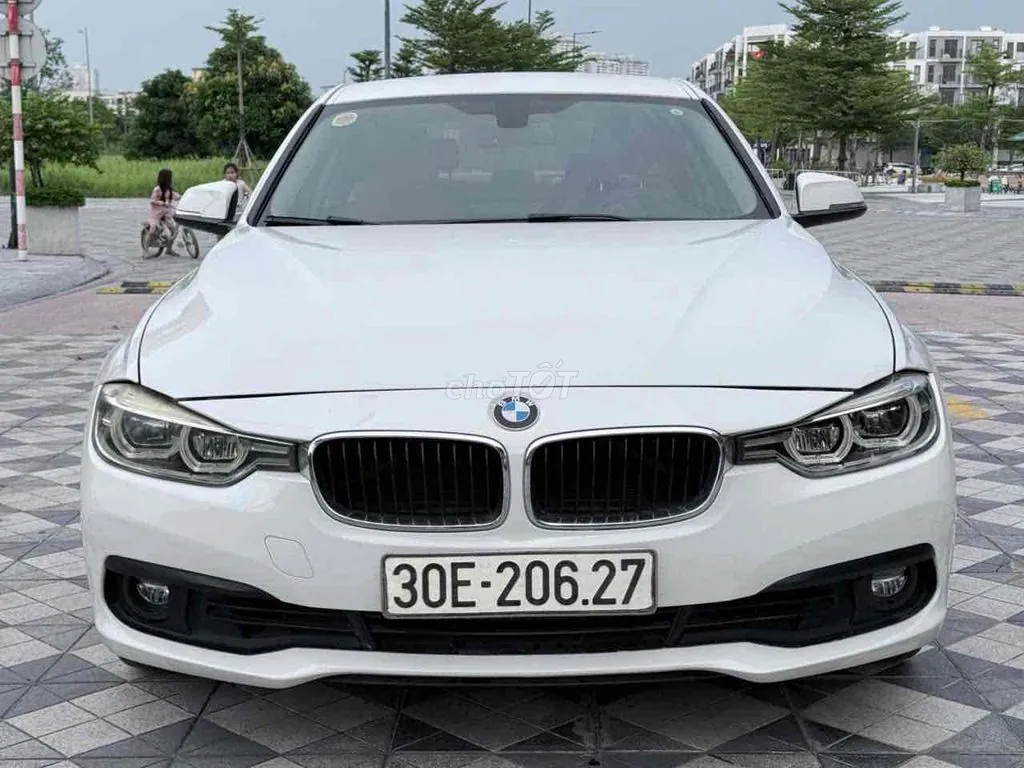 BMW 3 Series 2015 photo 2