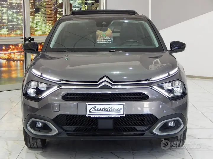 Citroen C4 2022 photo 2