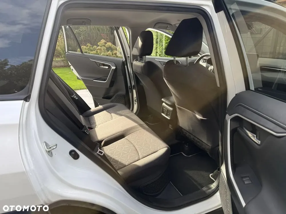 Toyota Rav4 2022 photo 4