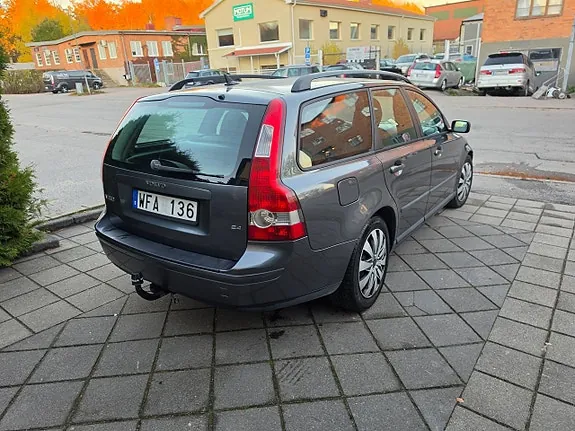 Volvo V50 2005 photo 4