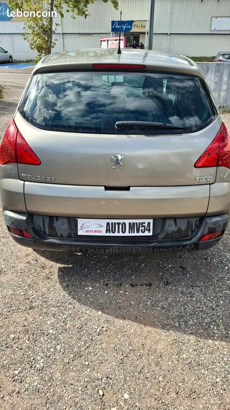Peugeot 3008 2011 photo 3