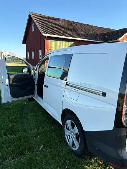 Volkswagen Caddy Maxi 2022 photo 3