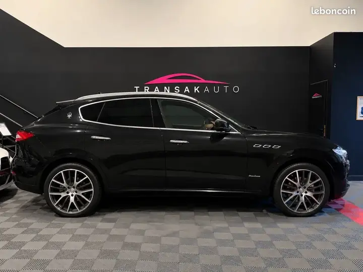 Maserati Levante 2018 photo 4