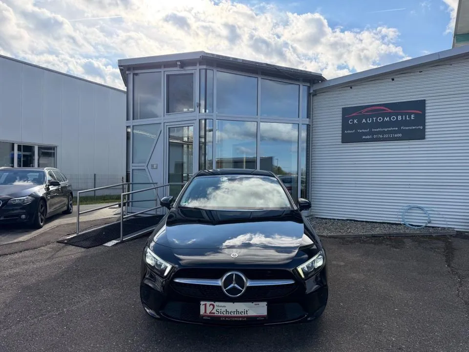 Mercedes-Benz A 200D