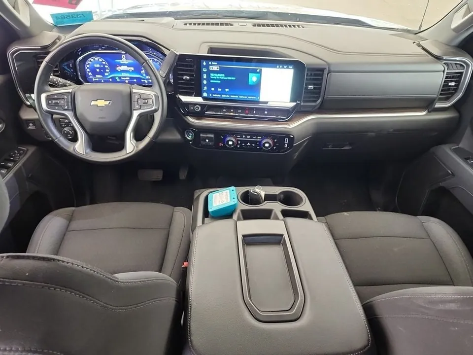 Chevrolet Silverado 1500 2025 photo 5