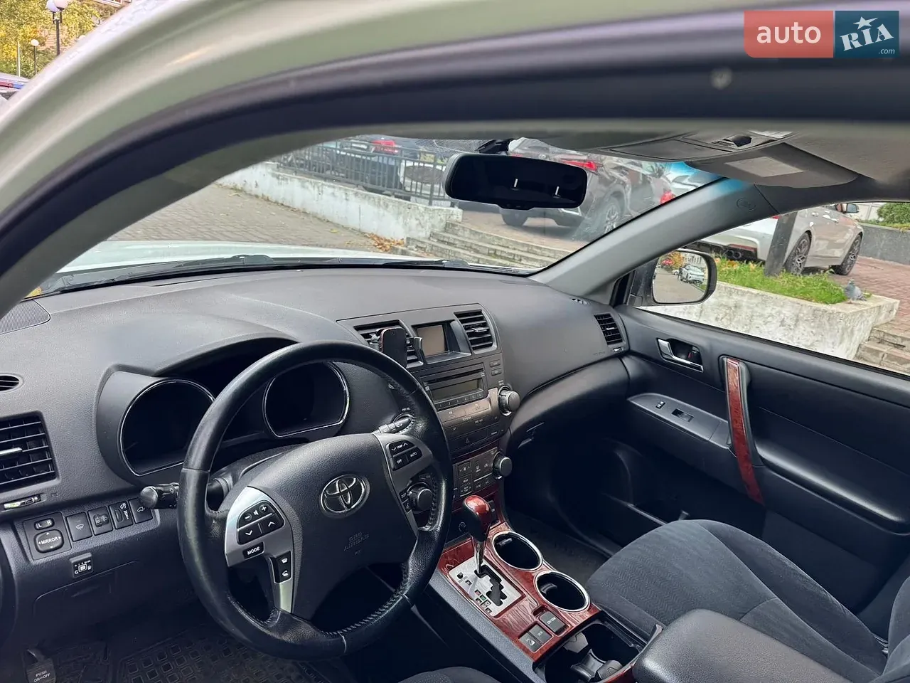 Toyota Highlander 2012 photo 3