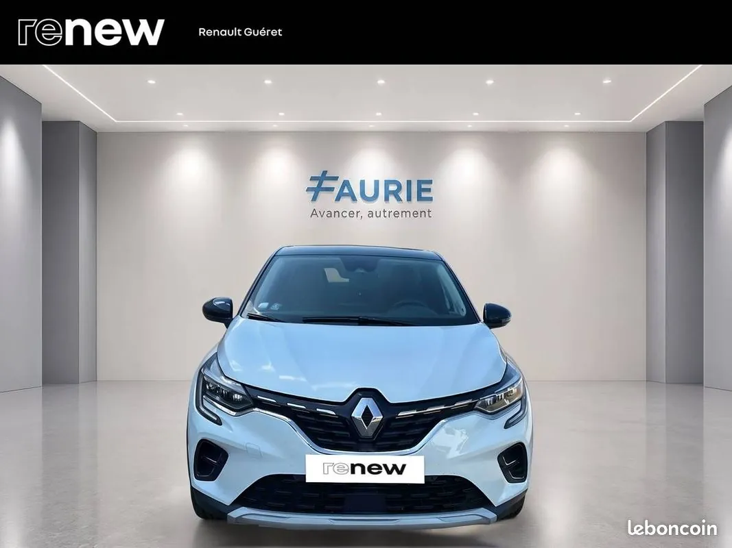 Renault Captur 2023 photo 2