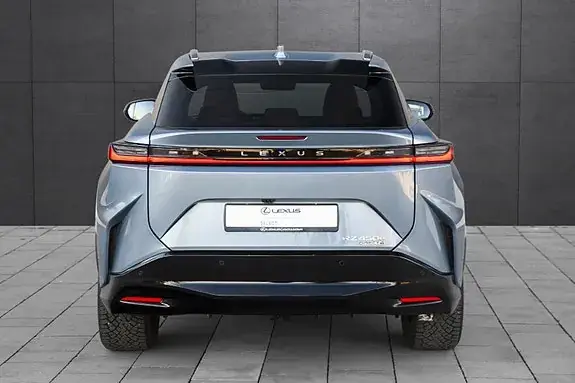 Lexus Rz450E 2025 photo 3
