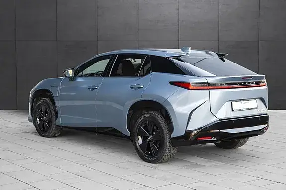 Lexus Rz450E 2025 photo 2