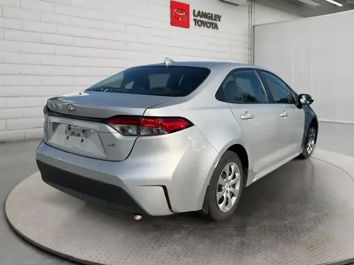 Toyota Corolla 2023 photo 5