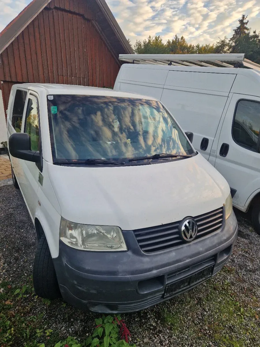 Volkswagen T5