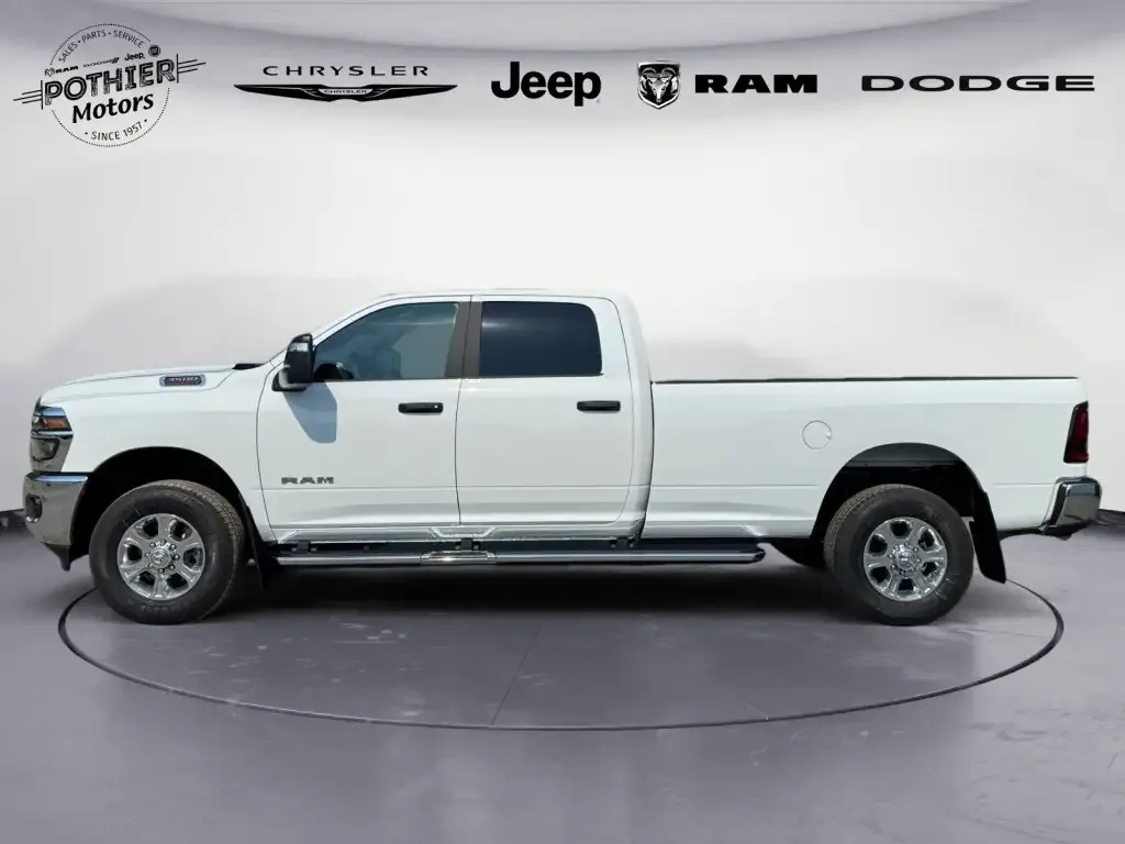 Ram 3500 2026 photo 2