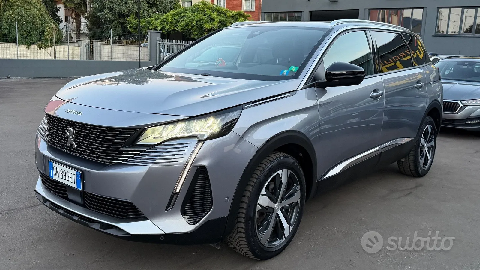 Peugeot 5008 2023 photo 2