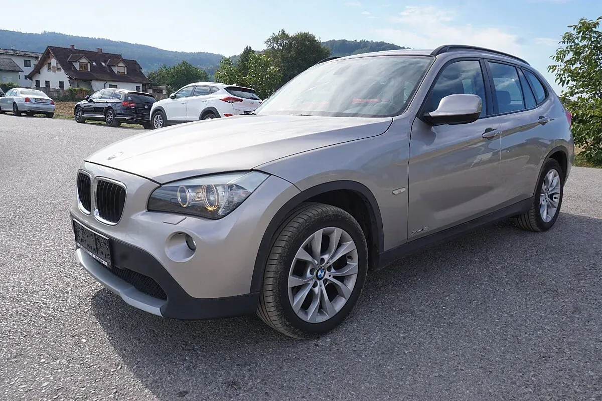BMW X1 2010 photo 2