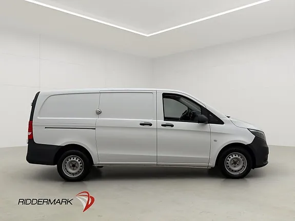 Mercedes-Benz Vito 114 2022 photo 2