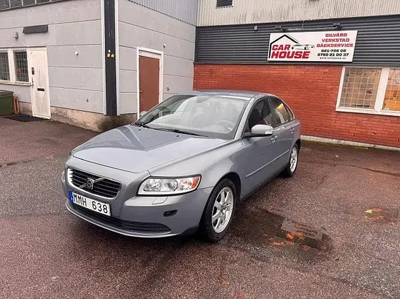 Volvo S40 2008 photo 4