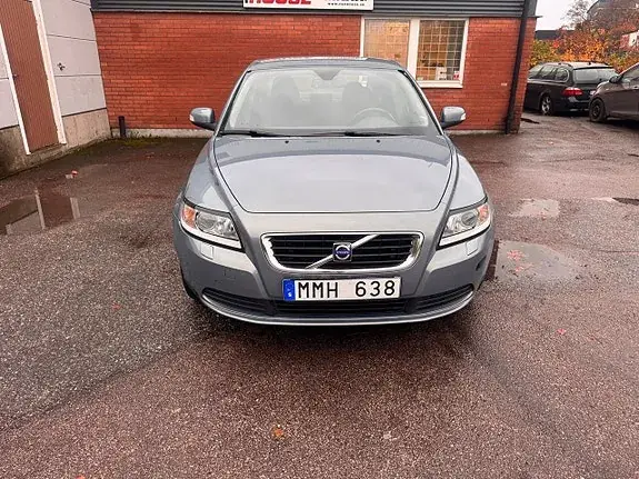Volvo S40 2008 photo 2