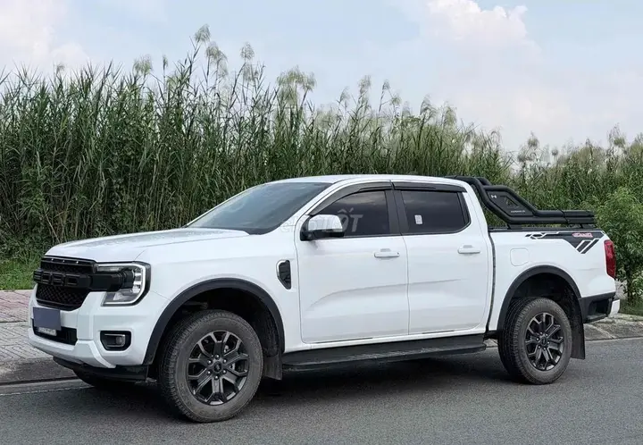 Ford Ranger 2024 photo 2