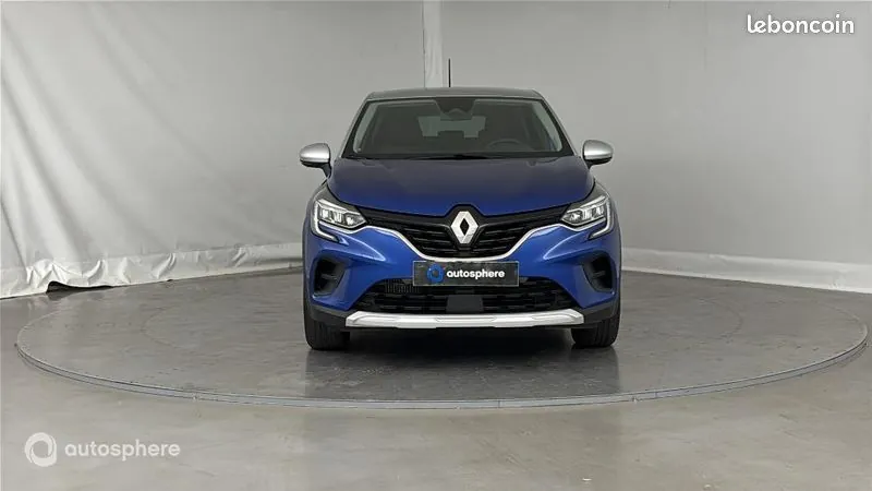 Renault Captur 2024 photo 2