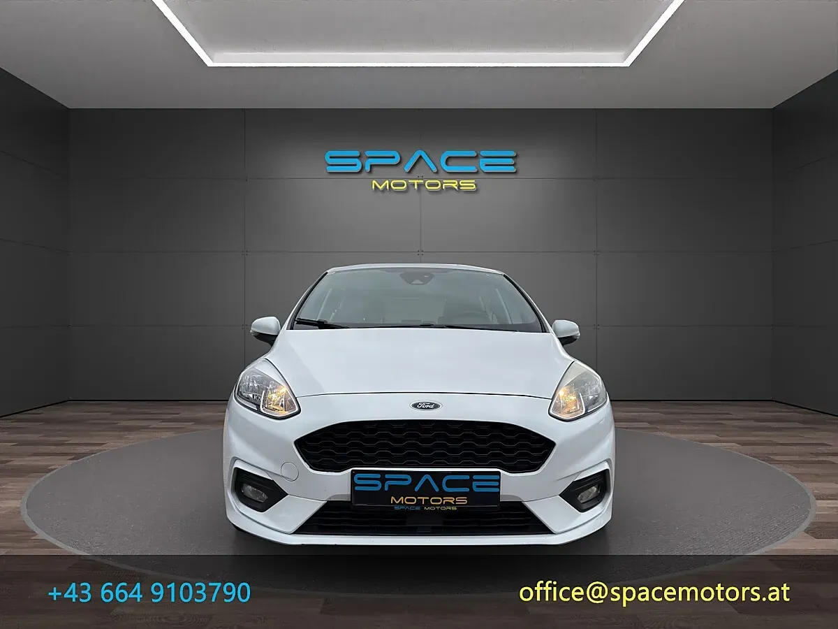 Ford Fiesta 2018 photo 2