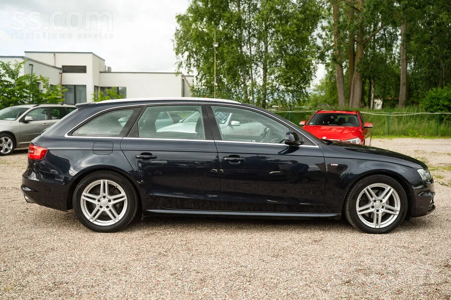 Audi A4 2015 photo 4