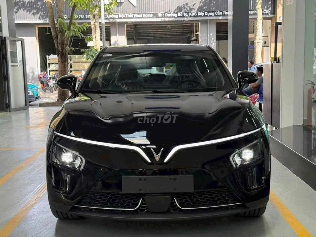 Vinfast Vf7