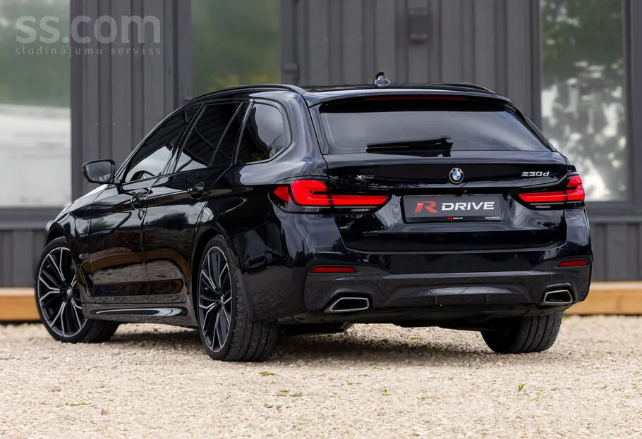 BMW 530D 2021 photo 4