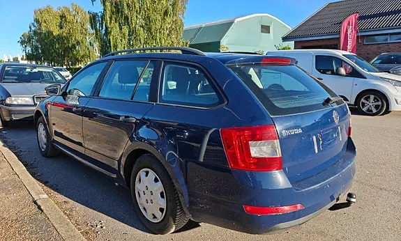 Skoda Octavia 2014 photo 3