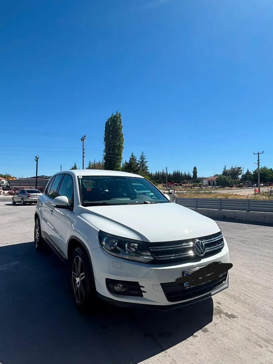 Volkswagen Tiguan 2013 photo 2