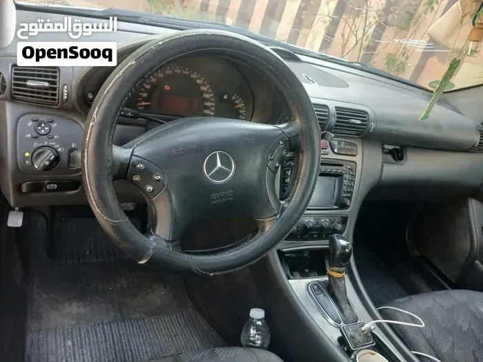 Mercedes-Benz C-Class 2007 photo 3