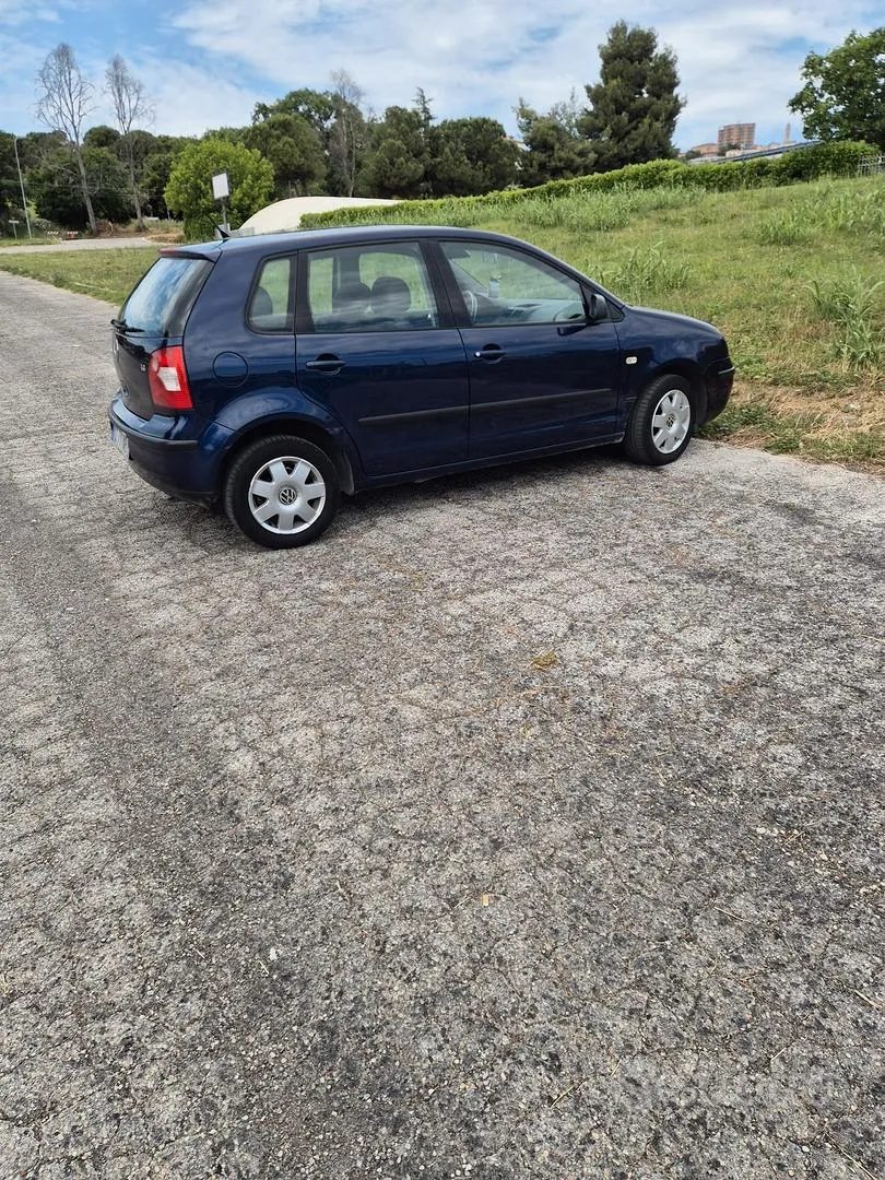 Volkswagen Polo 2003 photo 4