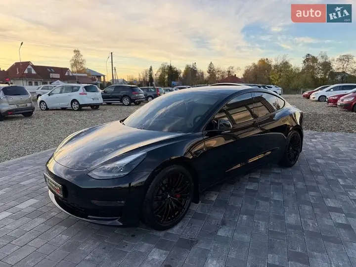 Tesla Model 3 2021 photo 5