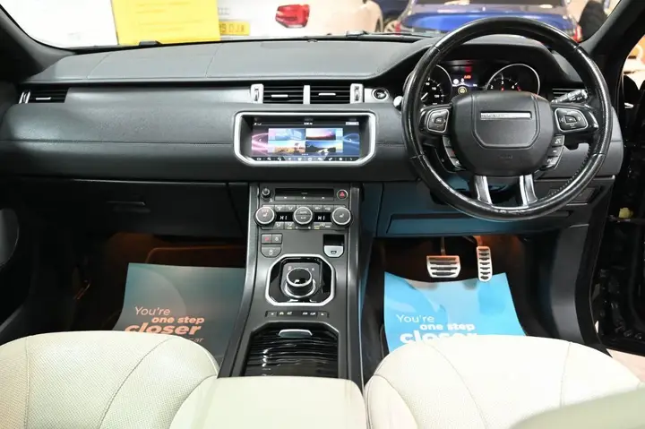 Land Rover Range Rover Evoque 2017 photo 4