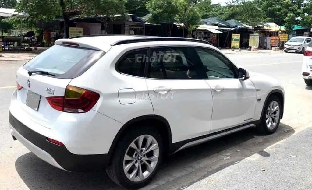 BMW X1 2011 photo 3