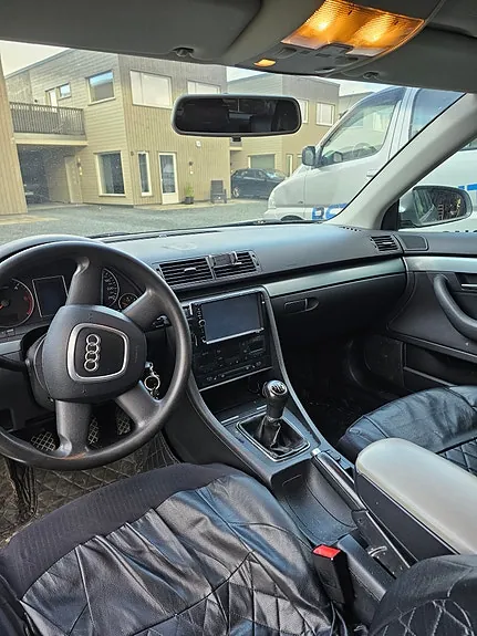 Audi A4 2005 photo 4