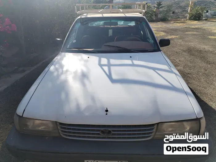 Toyota Cressida 1994 photo 2