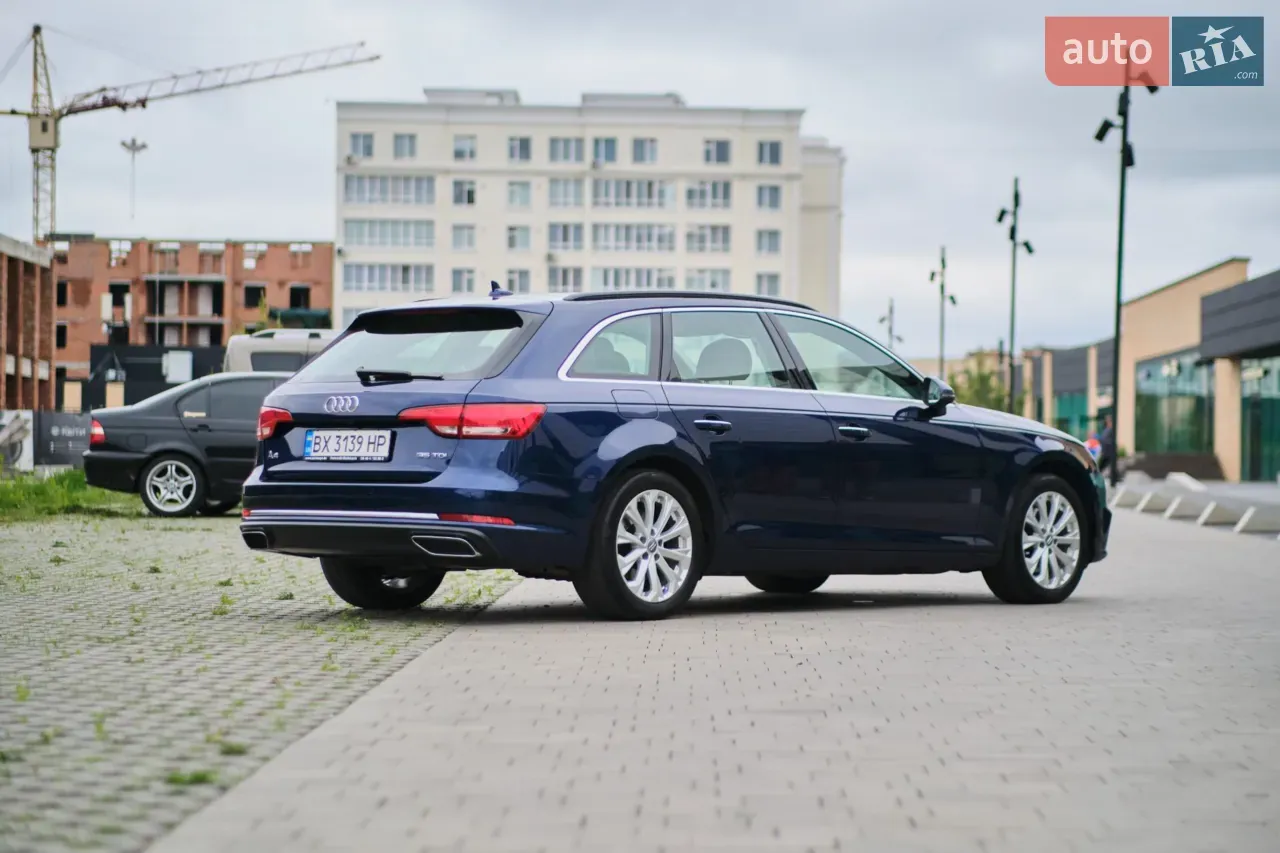 Audi A4 2019 photo 4