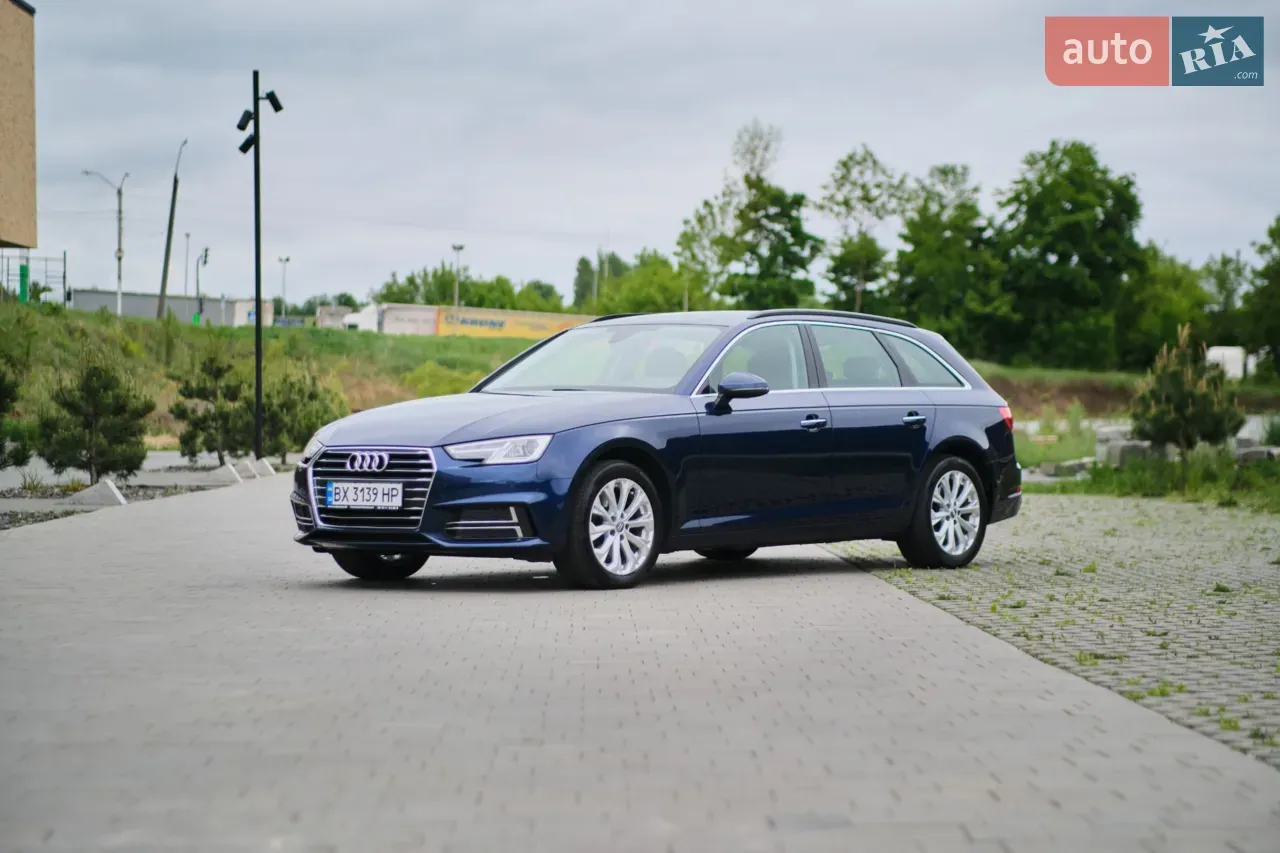 Audi A4 2019 photo 2