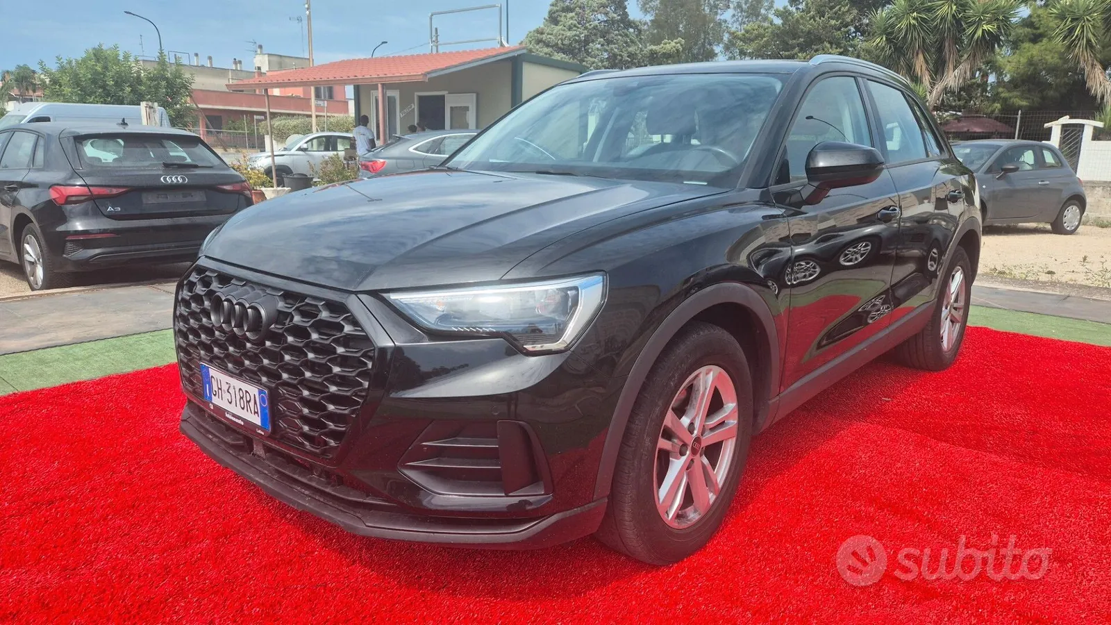 Audi Q3 2022 photo 2