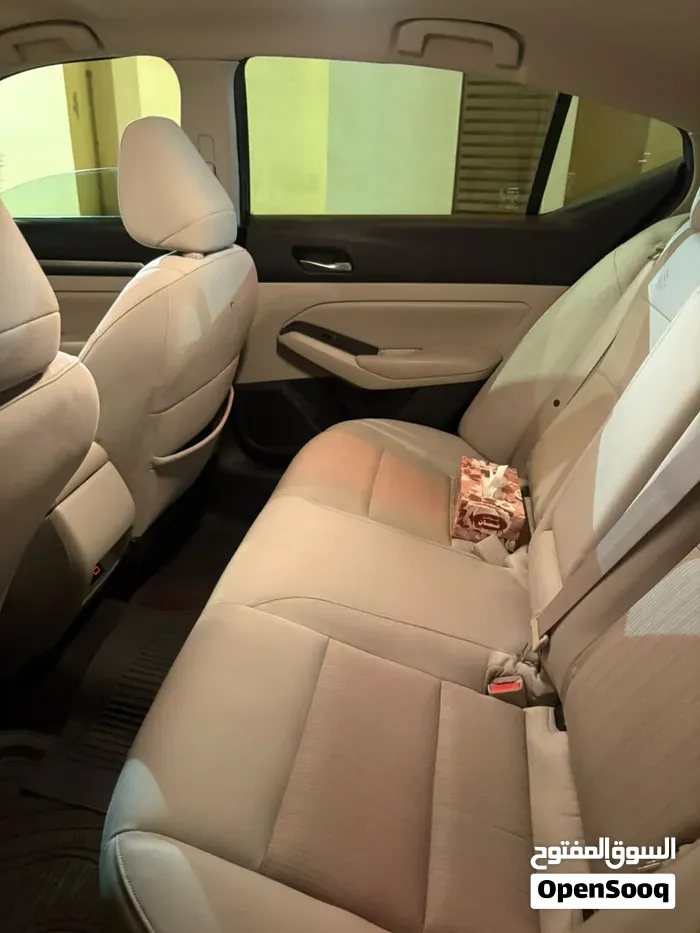 Nissan Altima 2022 photo 4