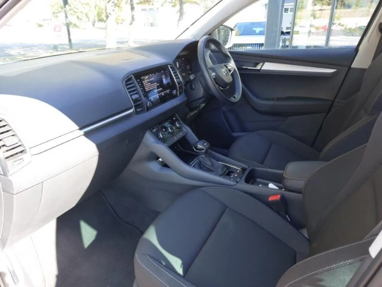 Skoda Karoq 2023 photo 5