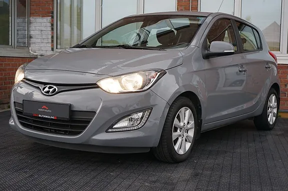 Hyundai I20 2013 photo 5