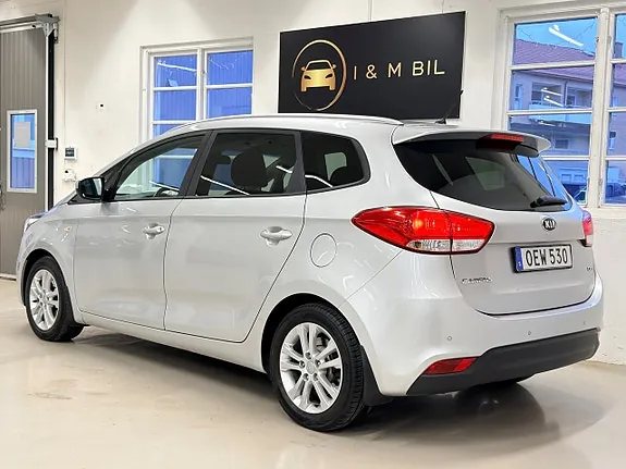 Kia Carens 2016 photo 2