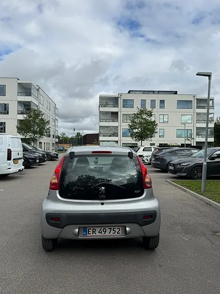 Peugeot 107 2007 photo 2