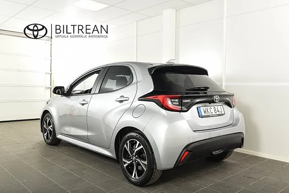 Toyota Yaris 2024 photo 2