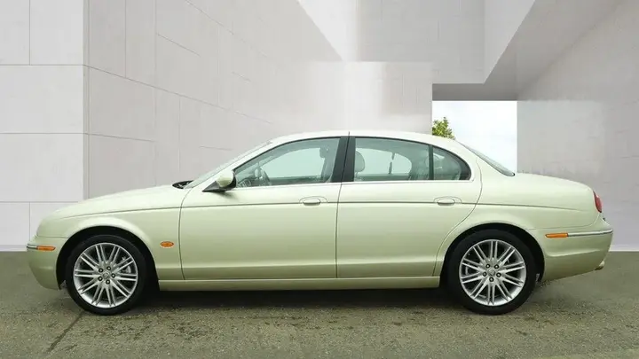 Jaguar S-Type 2007 photo 5